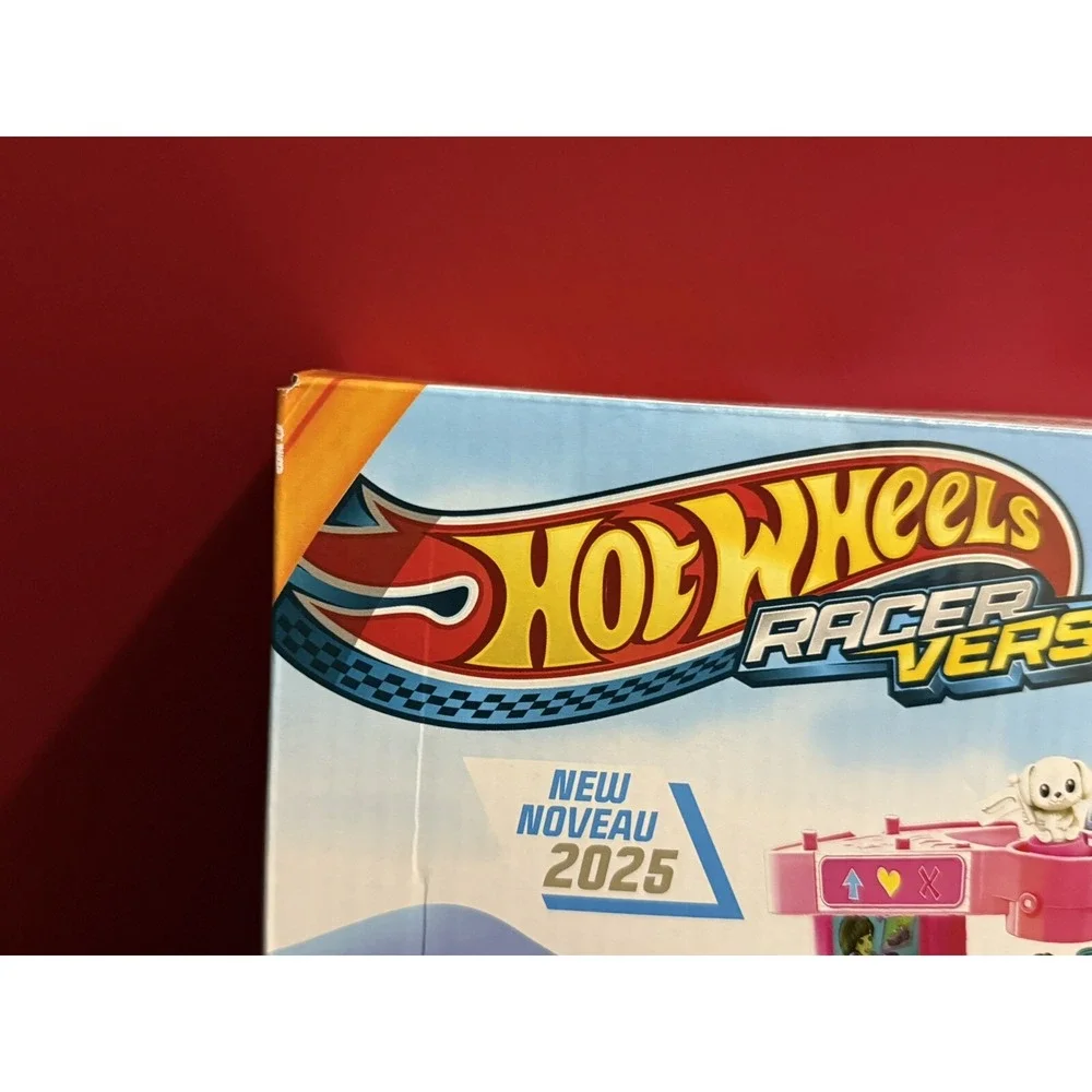 Hot Wheels Racer Verse 2025 BARBIE Spiral Race • Brooklyn & Malibu by Mattel‎